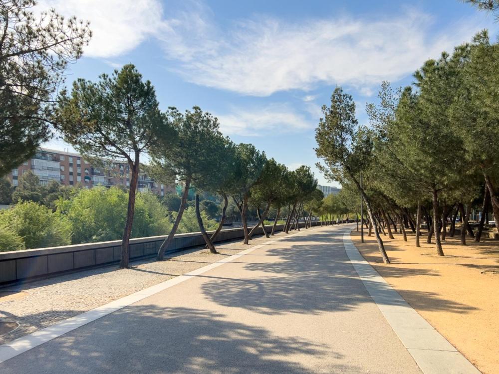 Madrid Rio Rooms Eksteriør bilde